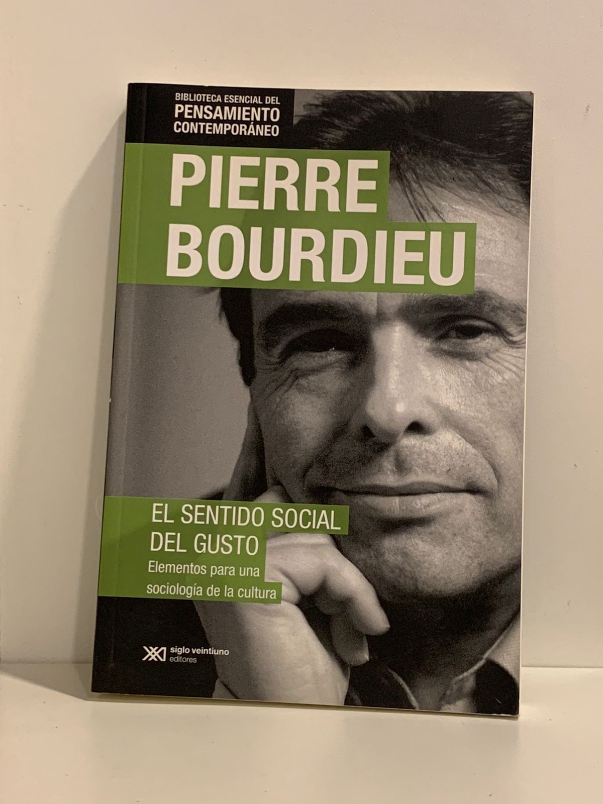 Pierre Bourdifu - El sentido social del gusto (Frente)